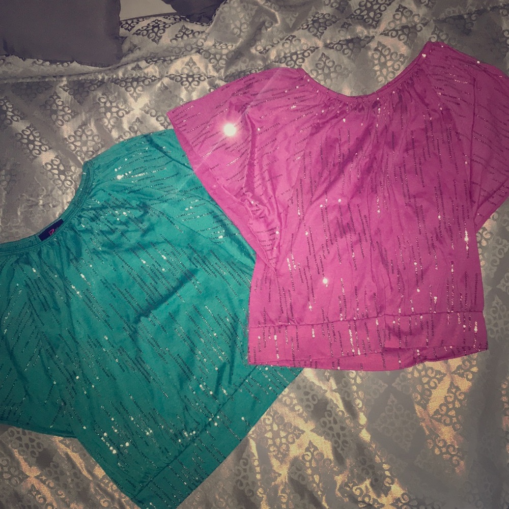 ✨LOT OF 2✨ Winged Sequined Girls Shirts